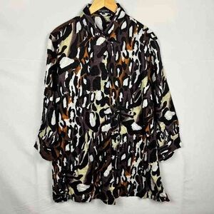Chic Animal Print Blouse